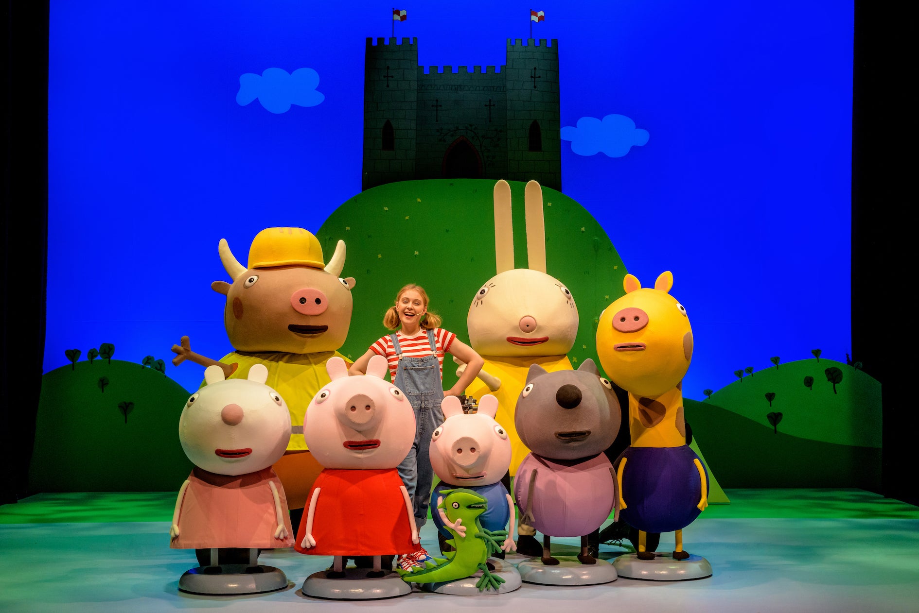 Peppa pig theatre toy cheap